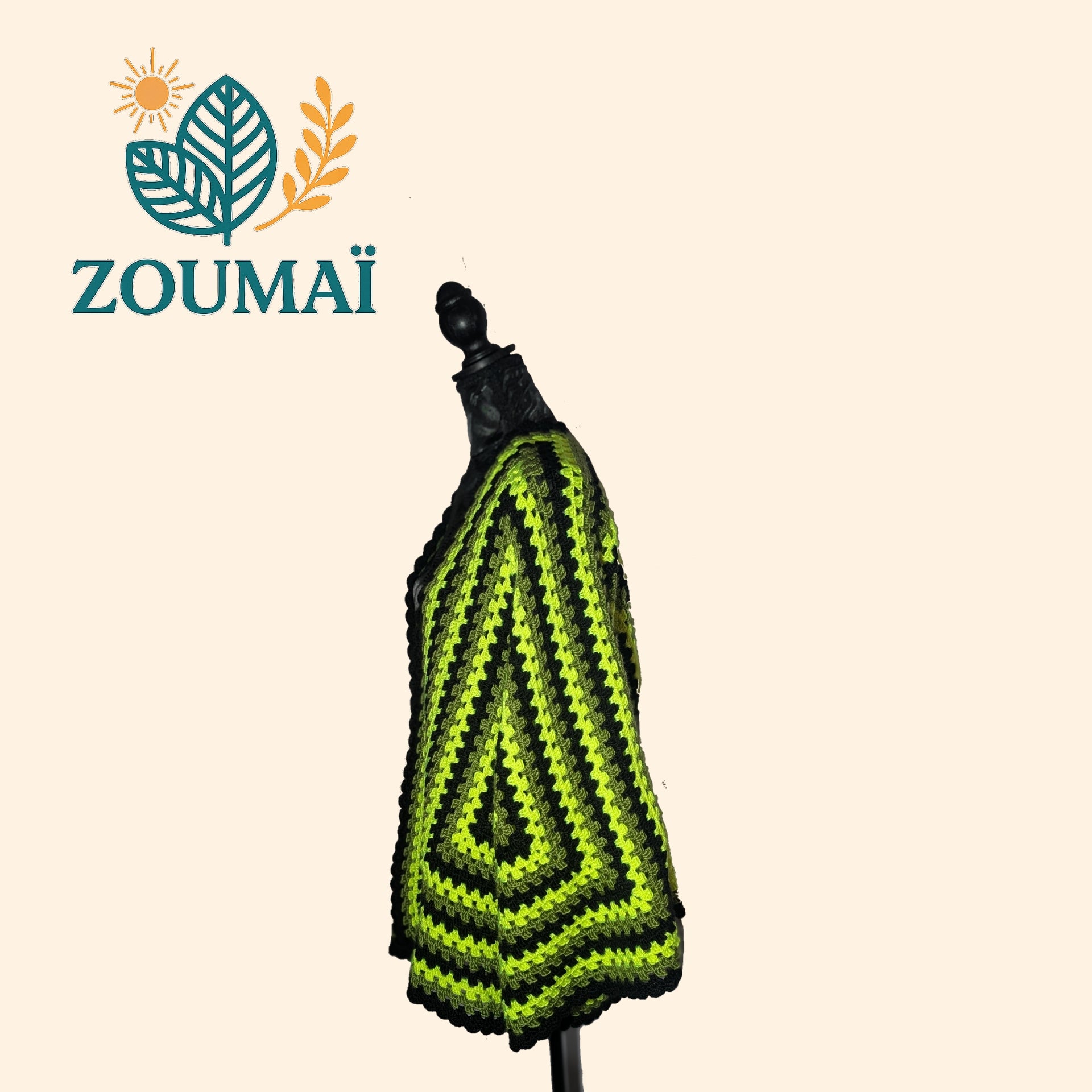 Cardigan "Néon Latino" Taille L (169€)